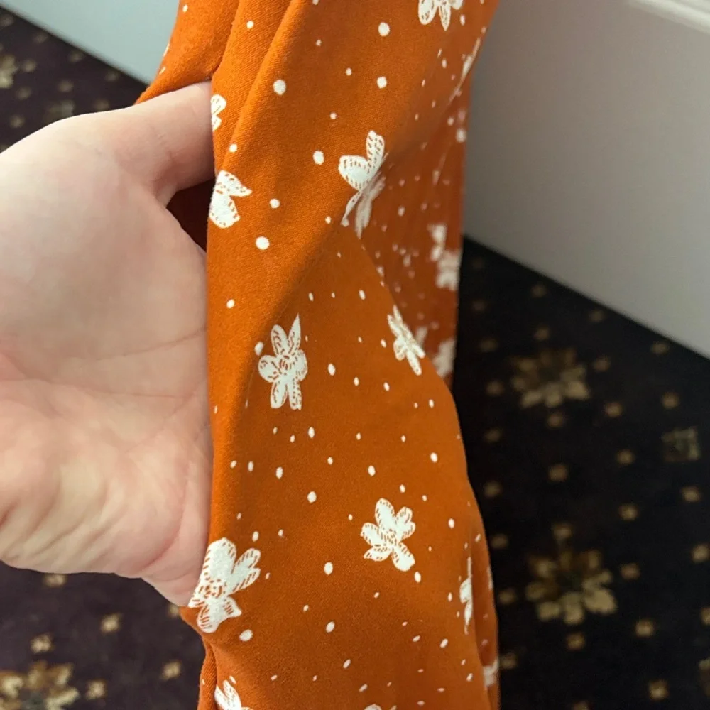 Nine Britton Floral Sleeveless Dress - Picture 5 of 5